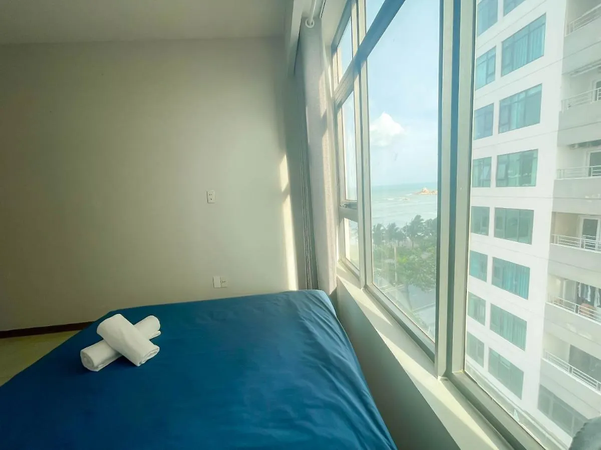 Oceanus Apartment - Review Nha Trang