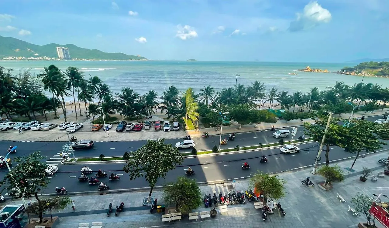 Oceanus Apartment - Review Nha Trang