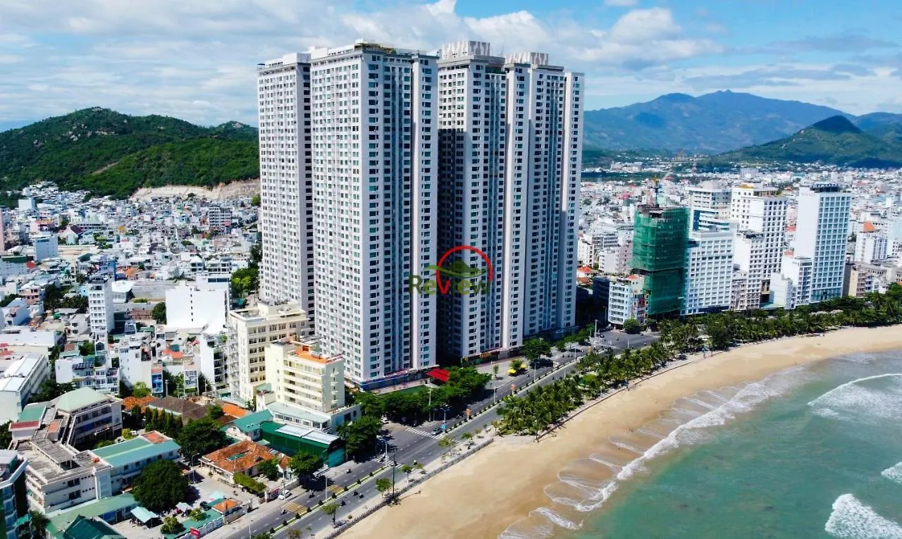 Oceanus Apartment - Review Nha Trang