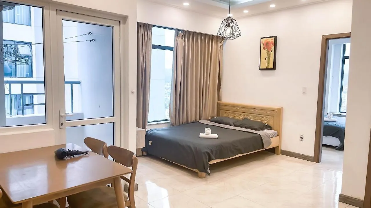Oceanus Apartment - Review Nha Trang